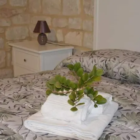 Il Carrubo House شيكلي