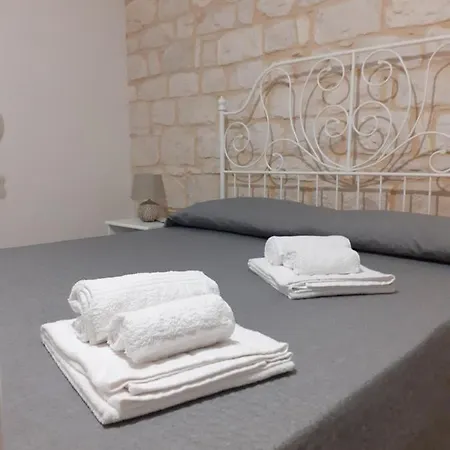 Il Carrubo House Campsite Scicli