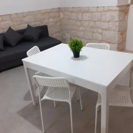 Il Carrubo House Camping