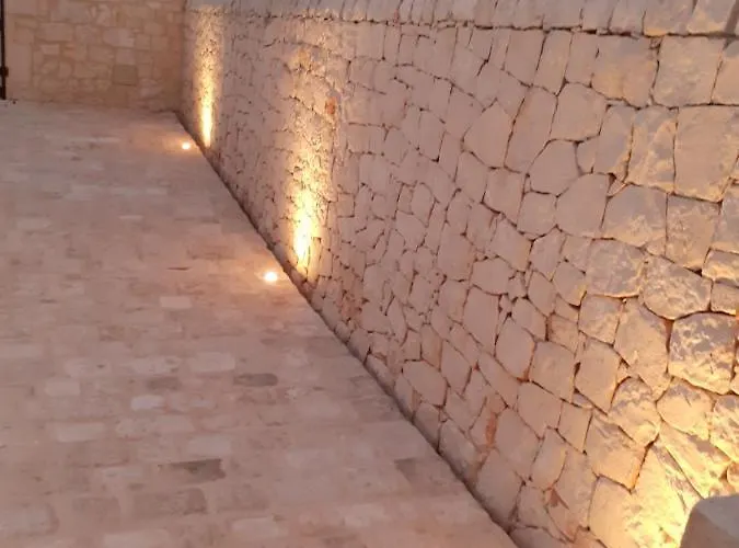 Il Carrubo House